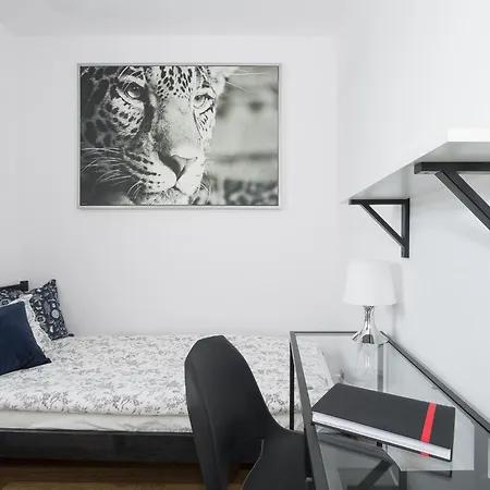 Apartment Stary Wrzeszcz - Mieszkanie 5 Pokojowe - Wajdeloty 3 *