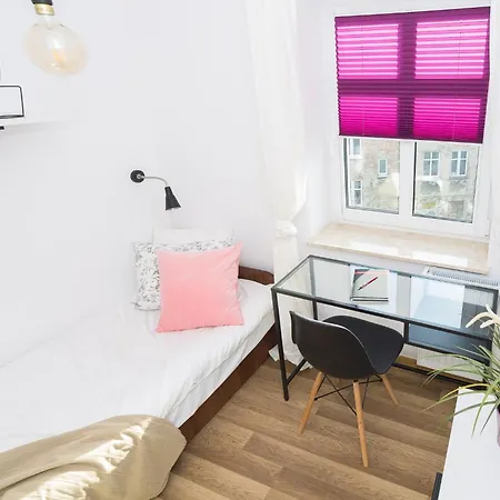 Apartment Stary Wrzeszcz - Mieszkanie 5 Pokojowe - Wajdeloty 3 *
